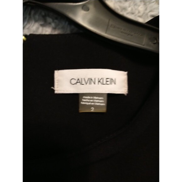 Calvin Klein Pleated Front Belted Short Sleeve Dress Sz 2 Black Classic Officey - Picture 10 of 10